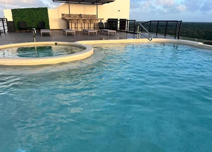 Modern In A Waterfront Building *